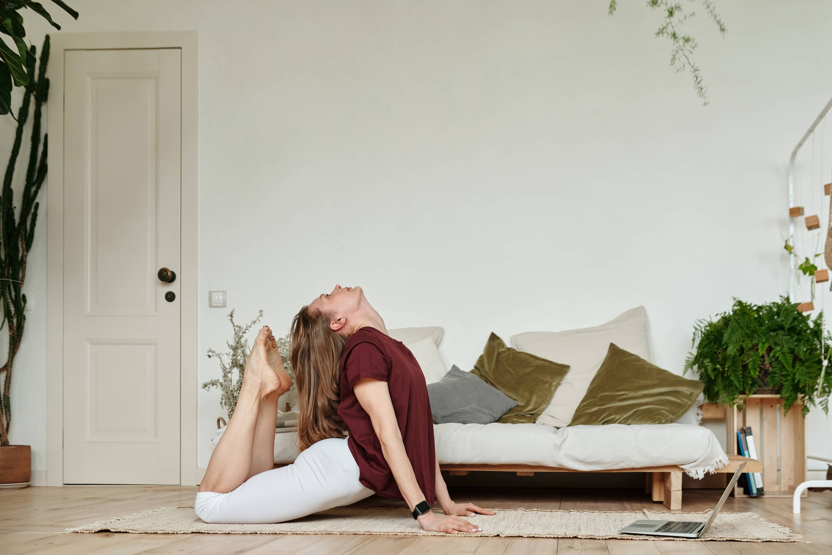 Finde deinen perfekten online Yoga Kurs! - Die 8 besten Formate